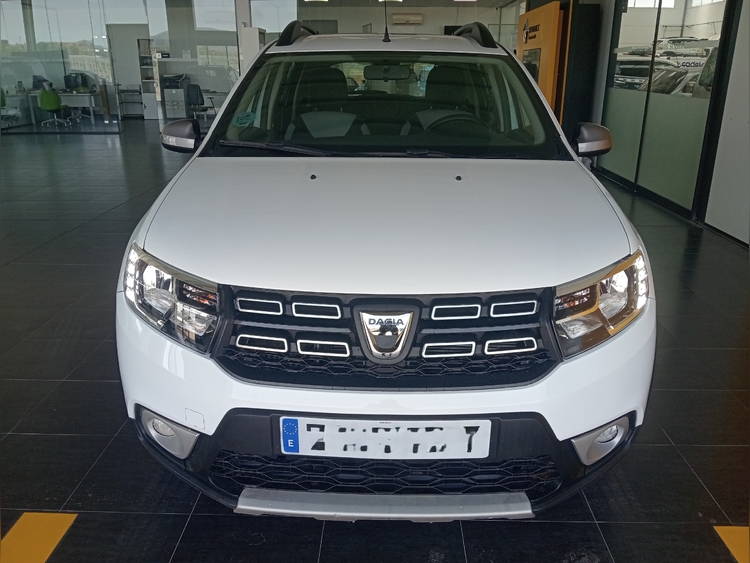 Dacia Sandero Stepway TCE 90 foto 2